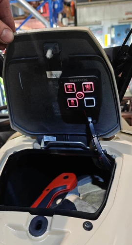 PURELUX Mini Panel przełączników PURELUX Mini Dashboard Controller, 10-30V